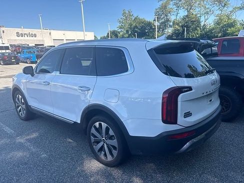Used 2022 Kia Telluride S AWD/4WD image 11
