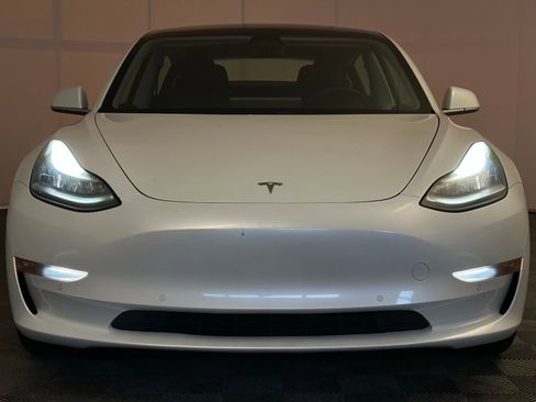 Used 2022 Tesla Model 3 Long Range image 21