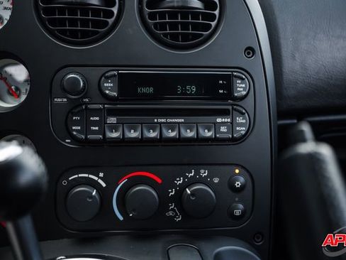Used 2006 Dodge Viper SRT-10 RWD image 19