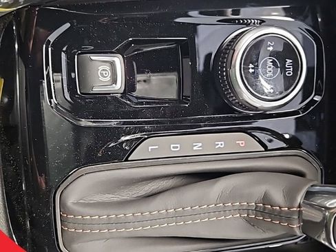 New 2026 GMC Canyon AT4 w/ AT4 Premium Package image 26