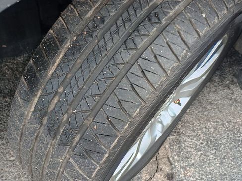 Used 2008 Subaru Outback 3.0R L.L. Bean image 25