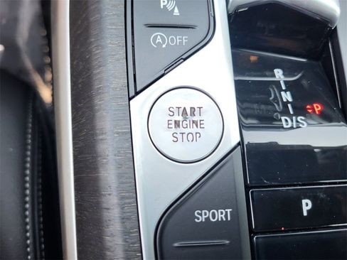 Used 2023 BMW 330i xDrive Sedan w/ Driving Assistance Package image 25