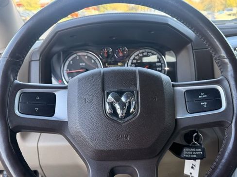 Used 2011 RAM 1500 Laramie image 26