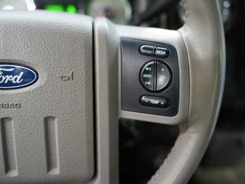 Used 2008 Ford F450 Lariat image 16