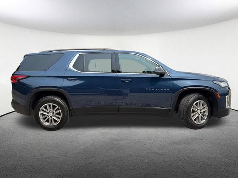Certified 2023 Chevrolet Traverse LT w/ Rear Camera Mirror Package AWD/4WD image 18