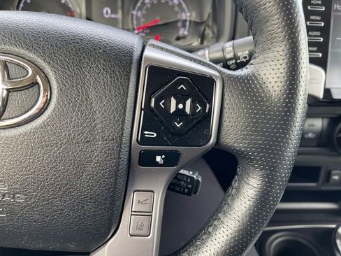 Used 2023 Toyota 4Runner SR5 Premium w/ Moonroof Package image 27