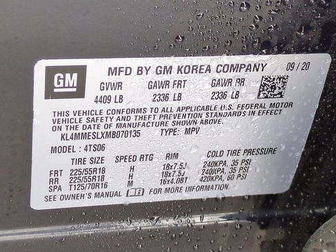 Used 2021 Buick Encore GX Select image 38