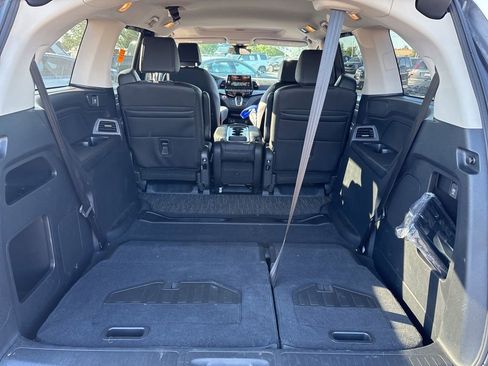 Used 2026 Honda Odyssey EX-L image 9