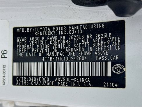 Used 2013 Toyota Camry LE image 12