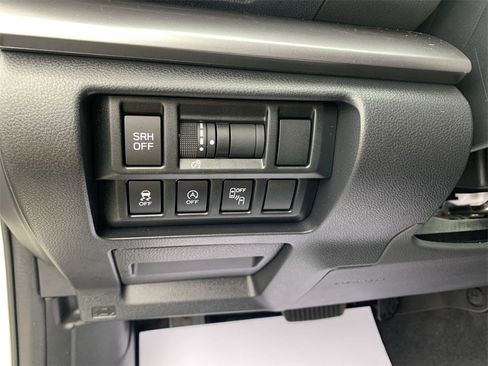 Used 2021 Subaru Crosstrek 2.5i Limited w/ Moonroof Package 2 image 14