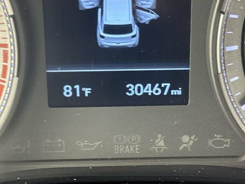 Used 2021 Hyundai Venue FWD image 31