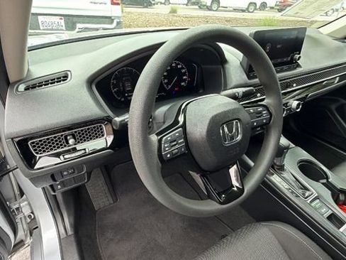 Used 2023 Honda Civic LX image 30