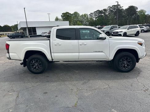Used 2023 Toyota Tacoma SR5 w/ SR5 Appearance Package image 5