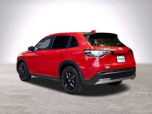 Used 2025 Honda HR-V Sport image 7