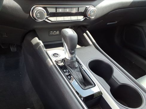 New 2025 Nissan Altima 2.5 SV image 11