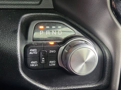 Used 2019 RAM 1500 Sport w/ Level 2 Equipment Group AWD/4WD image 8