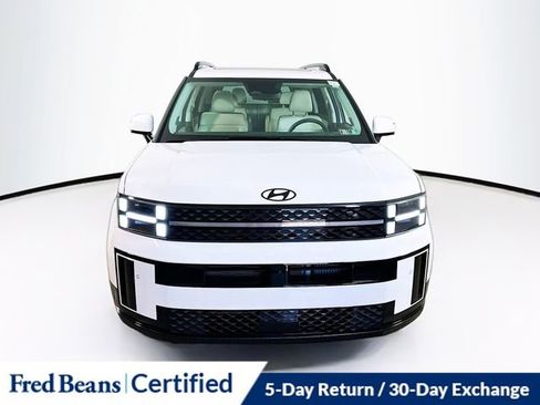 Certified 2025 Hyundai Santa Fe Calligraphy AWD/4WD image 2