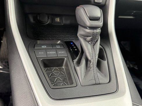 Certified 2025 Toyota RAV4 XLE image 24