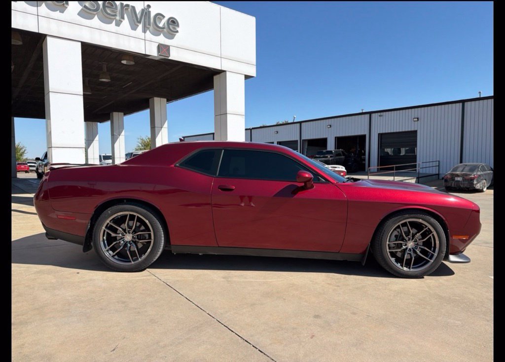 Used 2022 Dodge Challenger GT w/ Plus Package RWD image 3