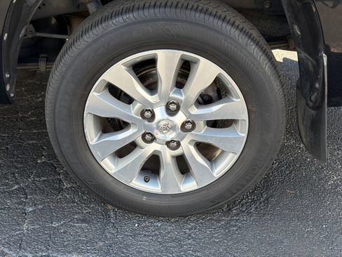 Used 2013 Toyota Tundra Platinum AWD/4WD image 21