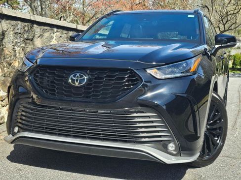 Used 2024 Toyota Highlander XSE FWD image 88