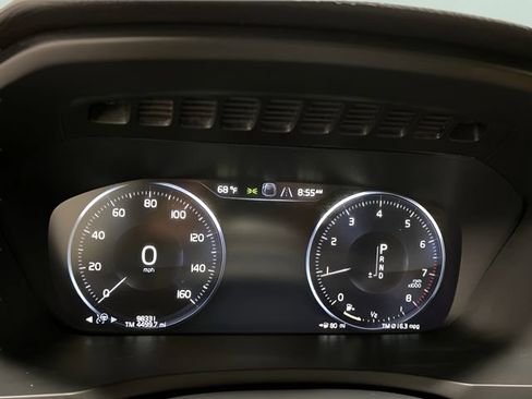 Used 2019 Volvo XC90 T6 Momentum w/ Advanced Package AWD/4WD image 16