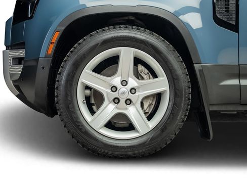 Used 2020 Land Rover Defender 110 HSE AWD/4WD image 19