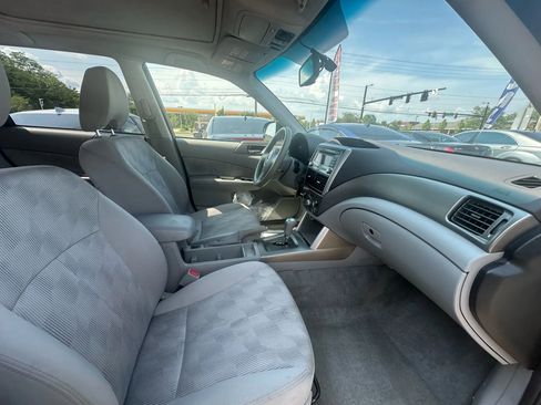 Used 2010 Subaru Forester 2.5X Premium image 22