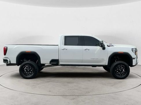 Used 2025 GMC Sierra 3500 Denali w/ Denali Reserve Package AWD/4WD image 6
