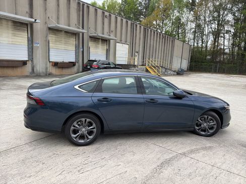 Used 2024 Honda Accord EX-L image 11