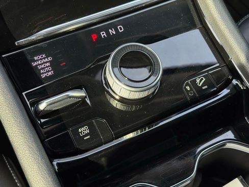 Used 2022 Jeep Grand Cherokee Limited 4xe image 43