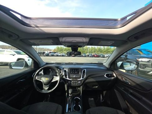 Used 2022 Chevrolet Equinox LT image 13