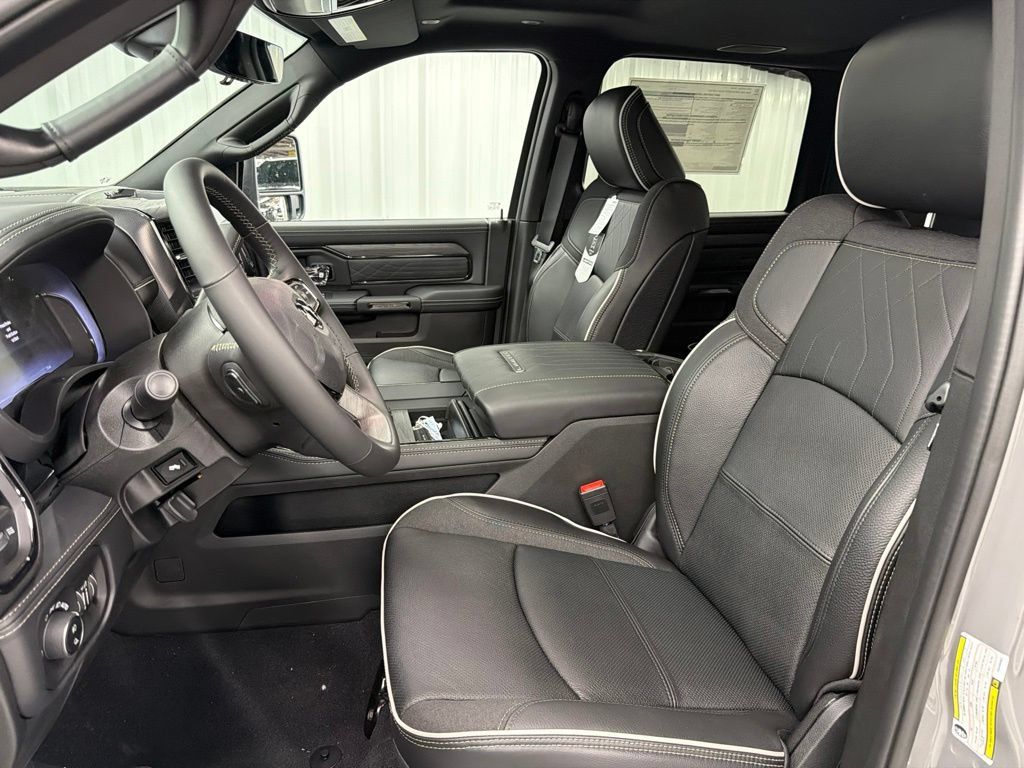 New 2027 RAM 2500 Limited AWD/4WD image 11