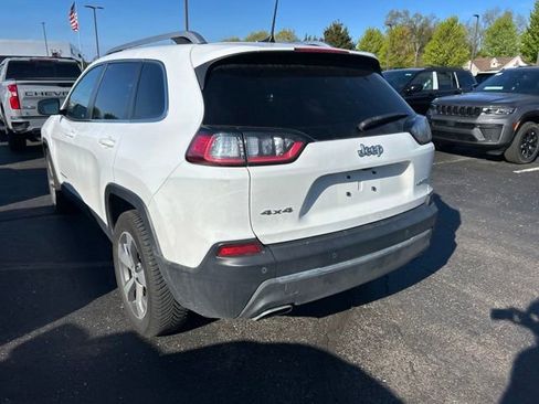 Used 2019 Jeep Cherokee Limited AWD/4WD image 2