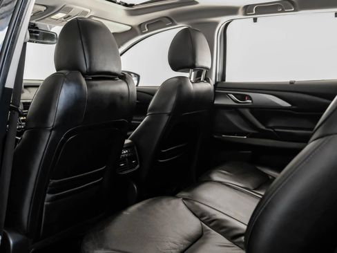 Used 2018 MAZDA CX-9 Touring w/ Touring Premium Package image 37