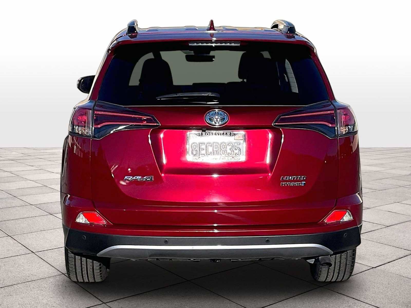 Used 2018 Toyota RAV4 Limited w/ Advanced Technology Package AWD/4WD image 7