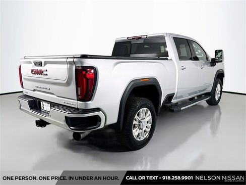 Used 2020 GMC Sierra 3500 Denali w/ Denali Ultimate Package image 5