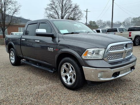 Used 2016 RAM 1500 Laramie w/ Convenience Group image 1