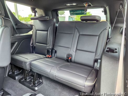 Certified 2025 Chevrolet Tahoe Premier AWD/4WD image 9