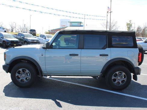 Used 2022 Ford Bronco Big Bend image 5