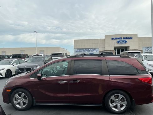 Used 2019 Honda Odyssey EX-L image 3