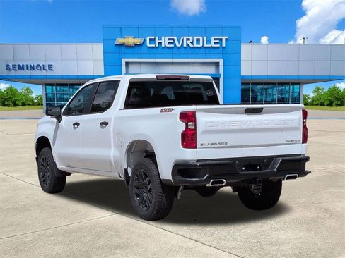 New 2026 Chevrolet Silverado 1500 Custom Trail Boss AWD/4WD image 3