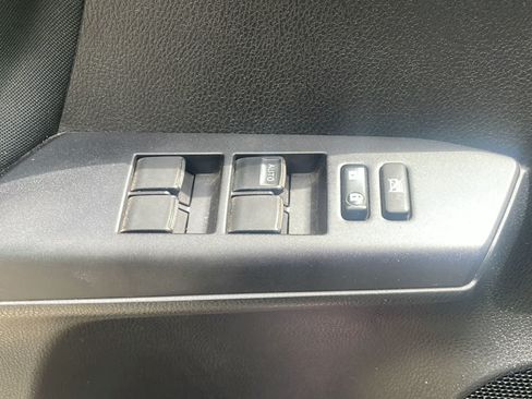 Used 2018 Toyota RAV4 LE w/ All Weather Liner Package AWD/4WD image 22