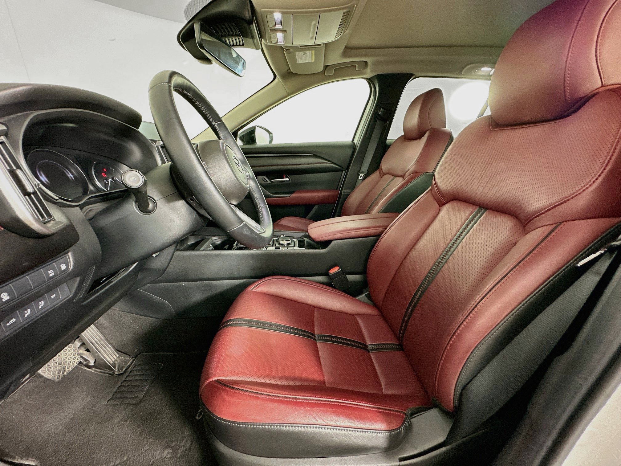 Used 2025 MAZDA CX-50 AWD 2.5 Hybrid w/ Premium Pkg image 13