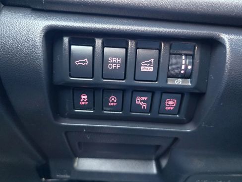 Used 2023 Subaru Forester Touring image 26