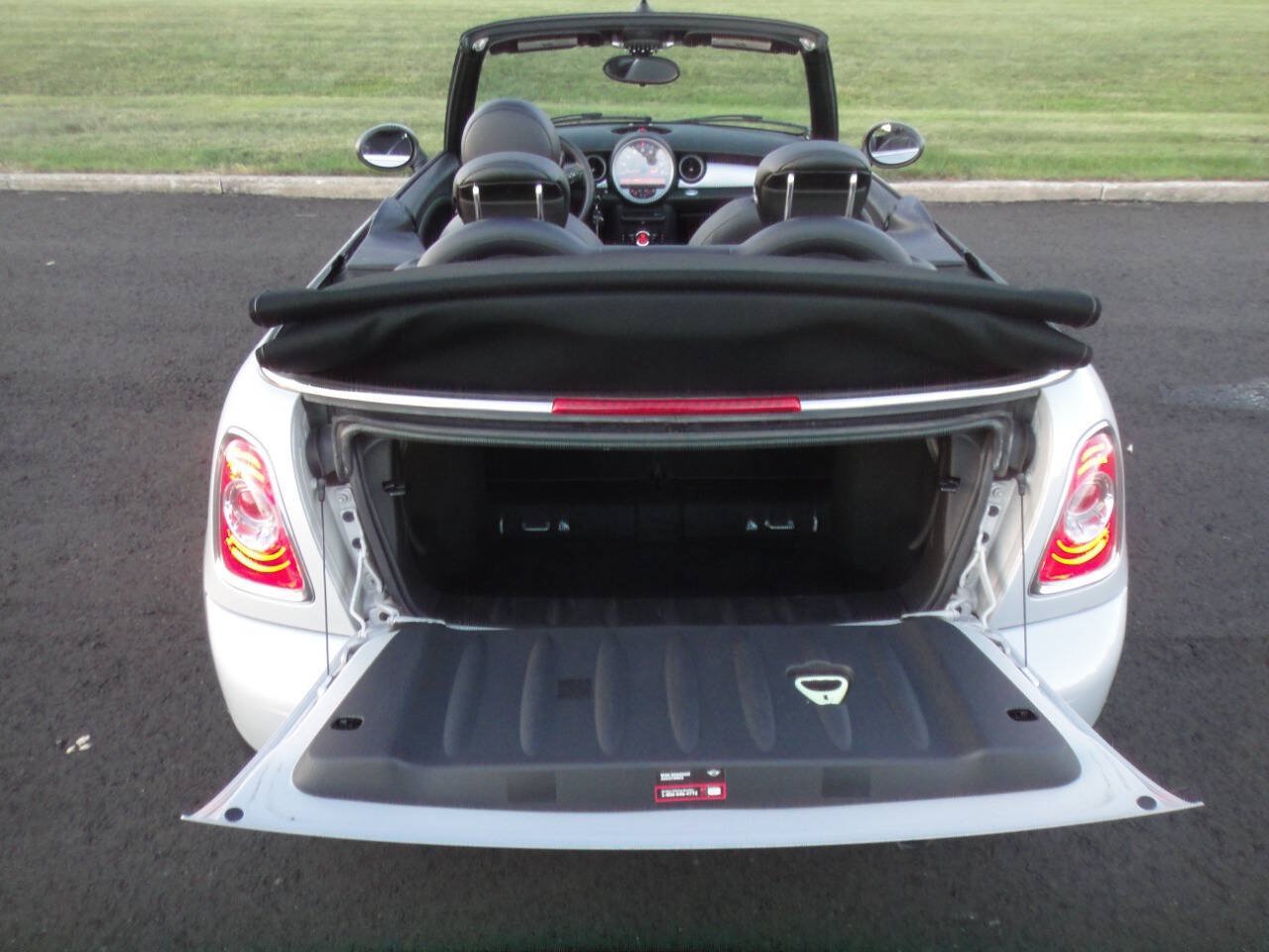 Used 2015 MINI Cooper Convertible FWD image 20