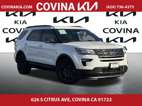 Used 2018 Ford Explorer XLT w/ Equipment Group 202A image 1