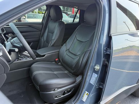 Used 2025 MAZDA CX-50 AWD 2.5 S w/ Premium Package image 12