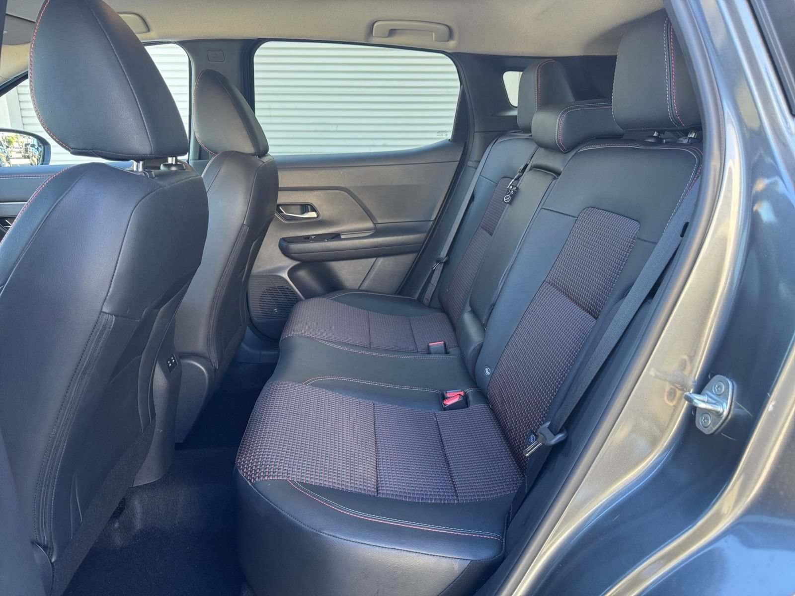 Used 2026 Nissan Kicks SR FWD image 25