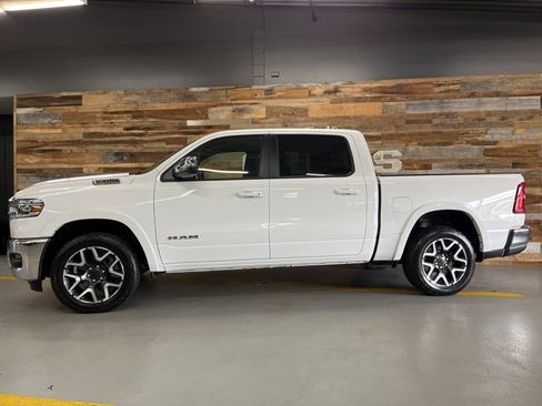 Used 2025 RAM 1500 Laramie image 20